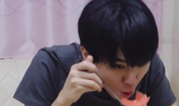 娱乐吃瓜酱王俊凯,娱乐吃瓜界的“酱王”风采